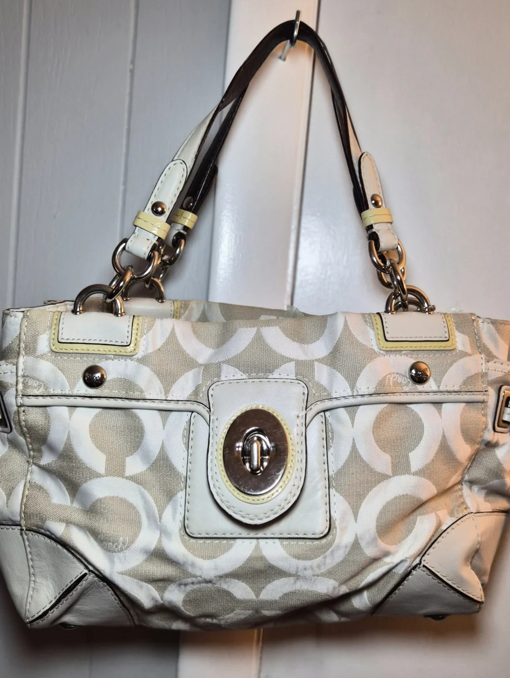 Coach Peyton Op Art Carryall Satchel Bag Tote 14515 – Ivory/White